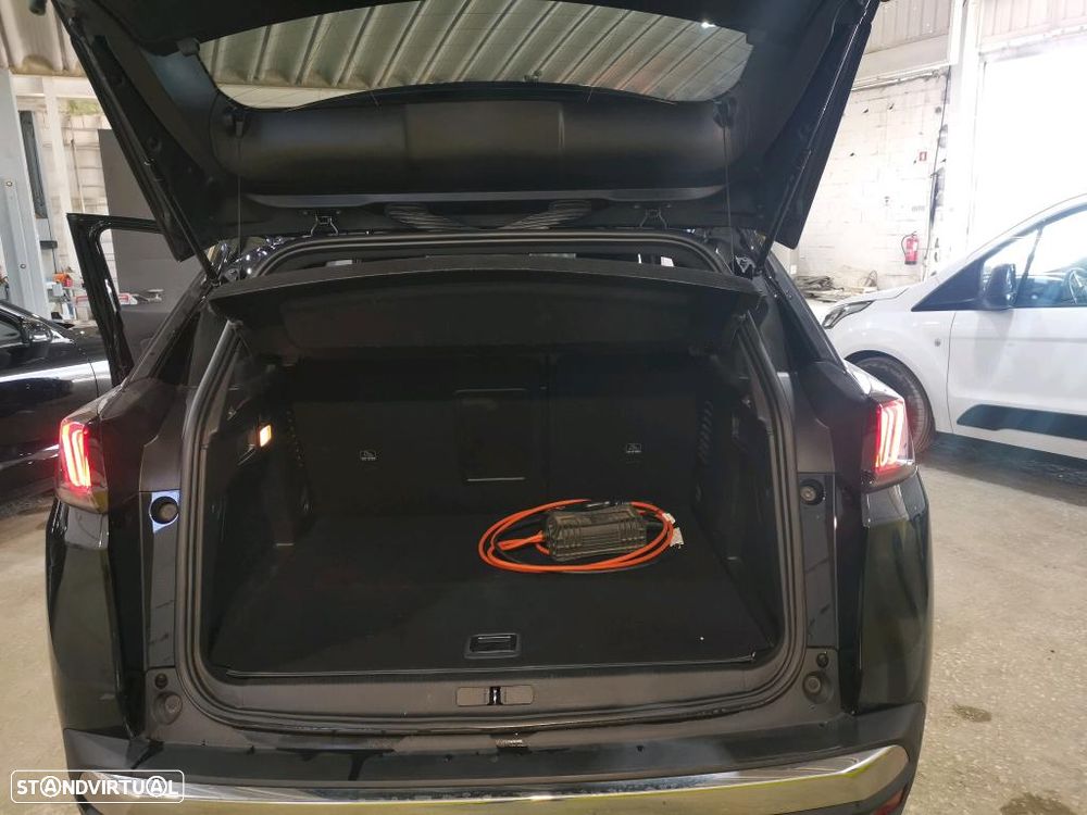 Peugeot 3008 1.6 Hybrid GT e-EAT8 - 9