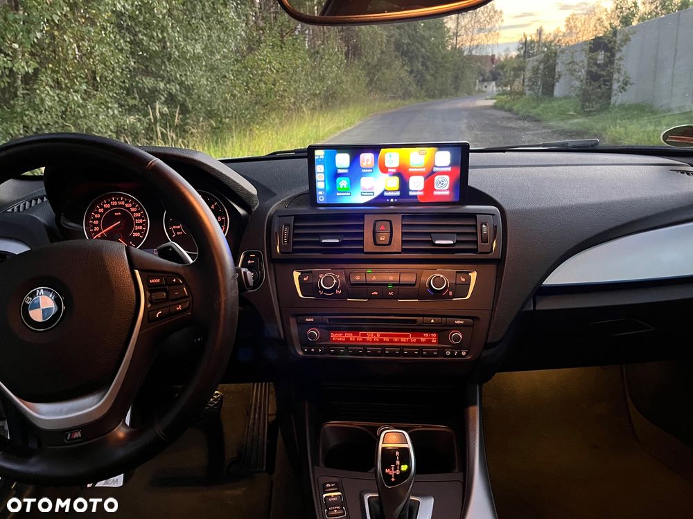 BMW Seria 1 125d Sport Line - 11