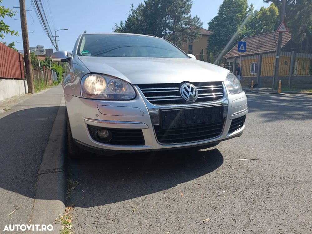 Volkswagen Golf 1.9 TDI DPF DSG Individual - 12