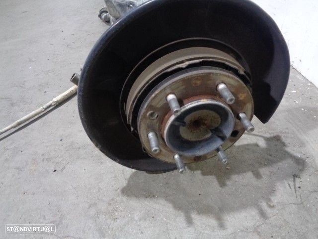 CHARRIOT TRASEIRO TOYOTA LAND CRUISER PRADO 2018 -4211060B01 - 3