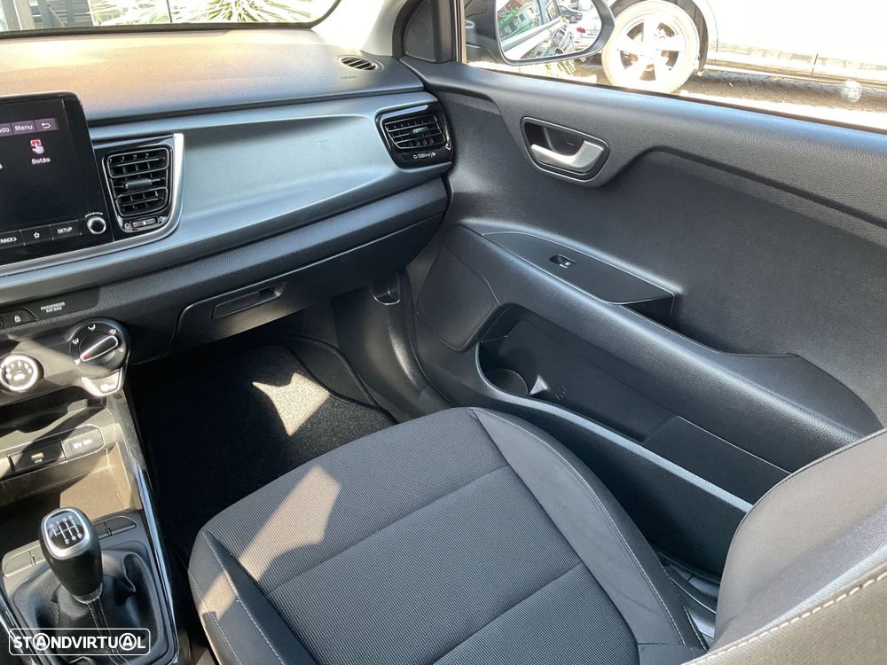 Kia Rio 1.0 T-GDi Move - 30