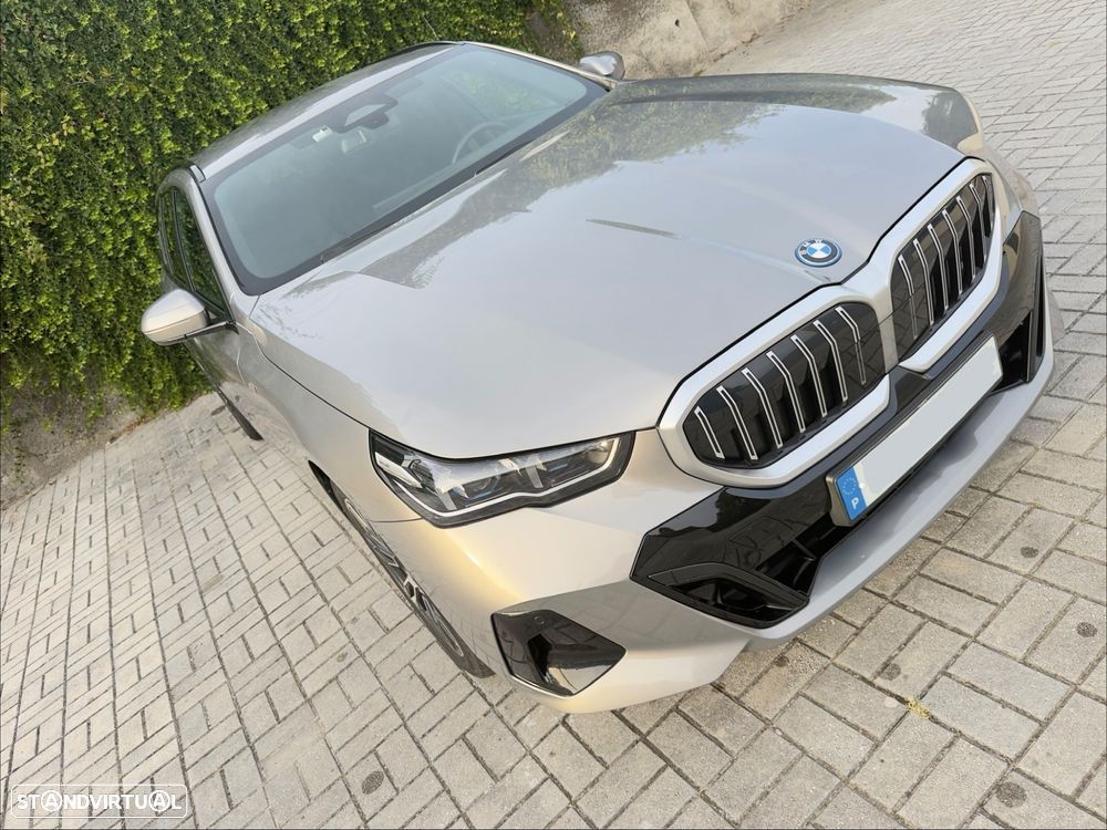 BMW 530 e Pack Desportivo M - 3