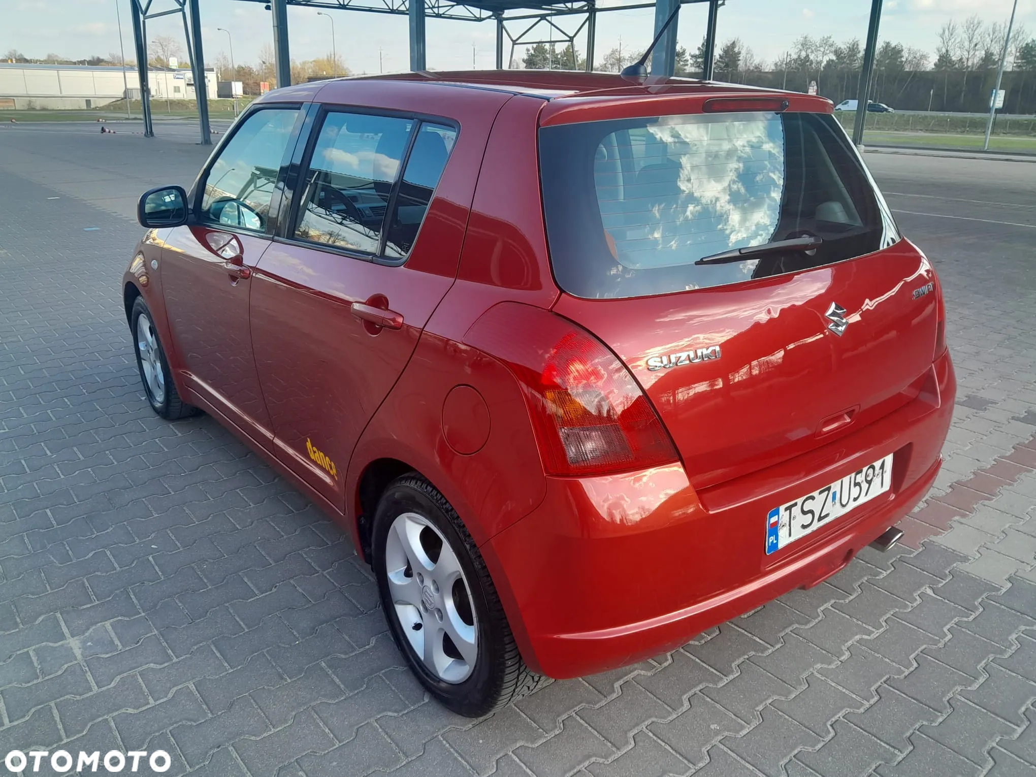 Suzuki Swift 1.3 Club dance - 7
