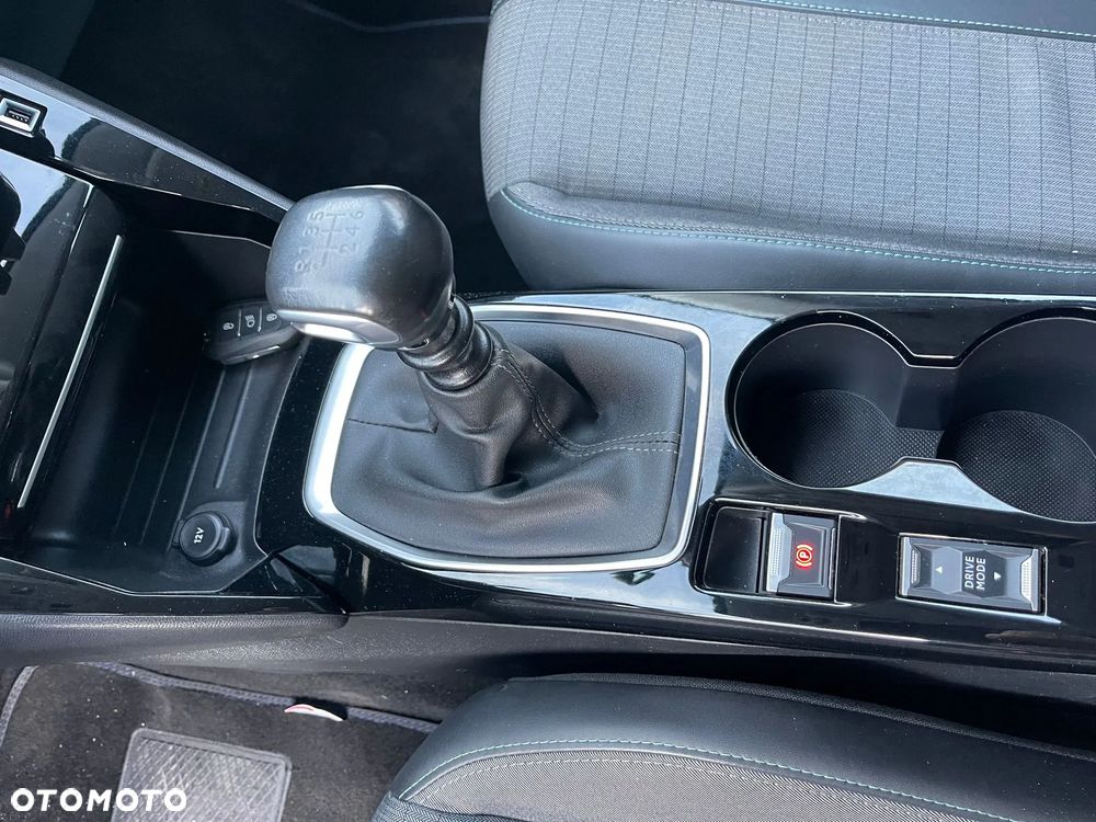 Peugeot 208 PureTech 100 Active - 15