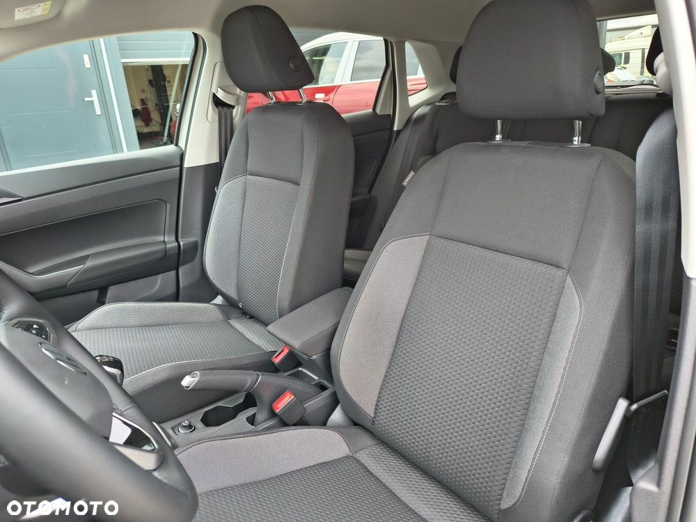 Volkswagen Polo - 12