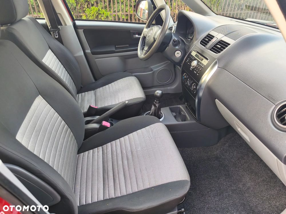 Suzuki SX4 1.6 VVT 4x4 Club - 26