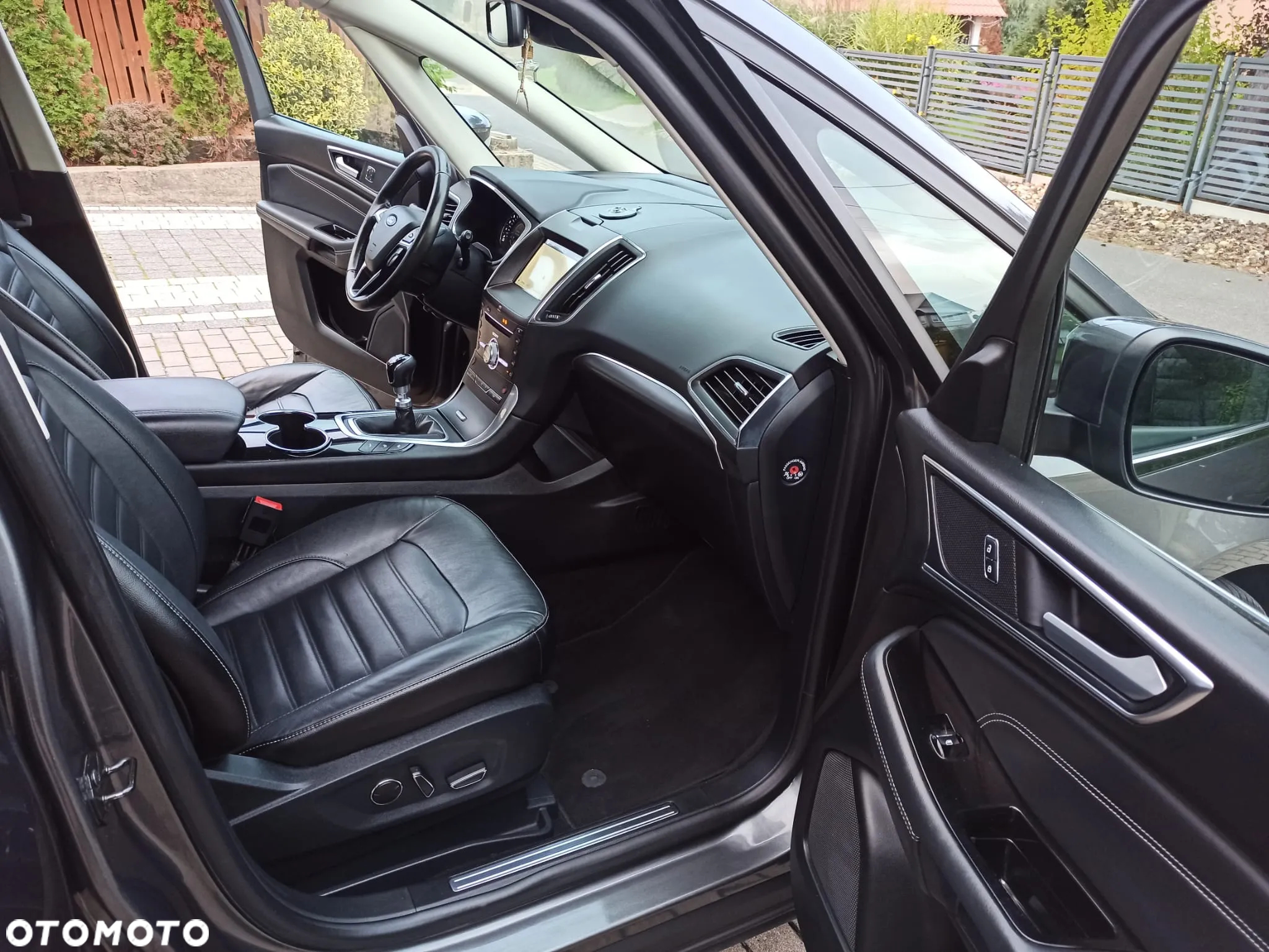 Ford Galaxy 2.0 TDCi Titanium - 14