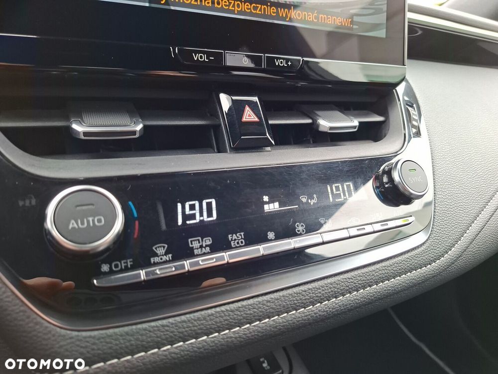 Toyota Corolla 1.8 Hybrid Style - 29
