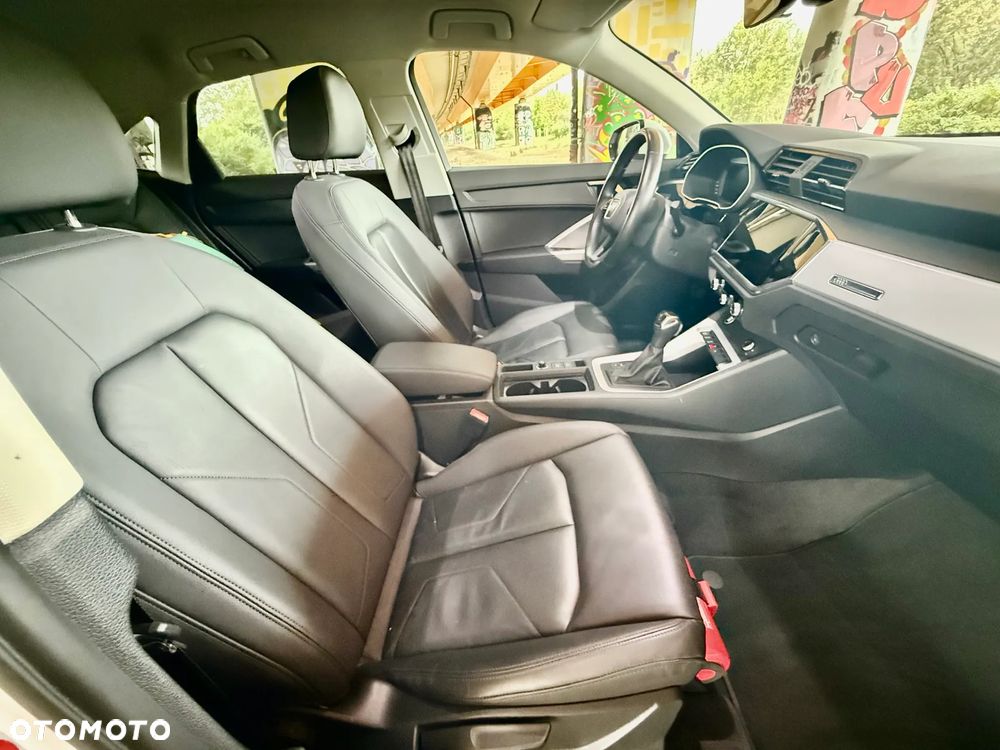 Audi Q3 35 TFSI S tronic - 15