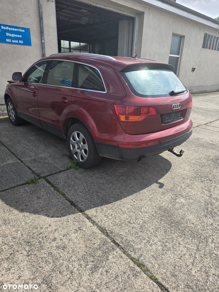 Audi Q7 3.0 TDI DPF clean quattro tiptronic - 4