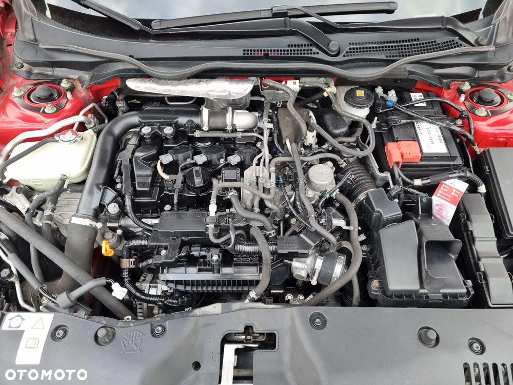Honda Civic 1.0 T Comfort Sport Line - 29