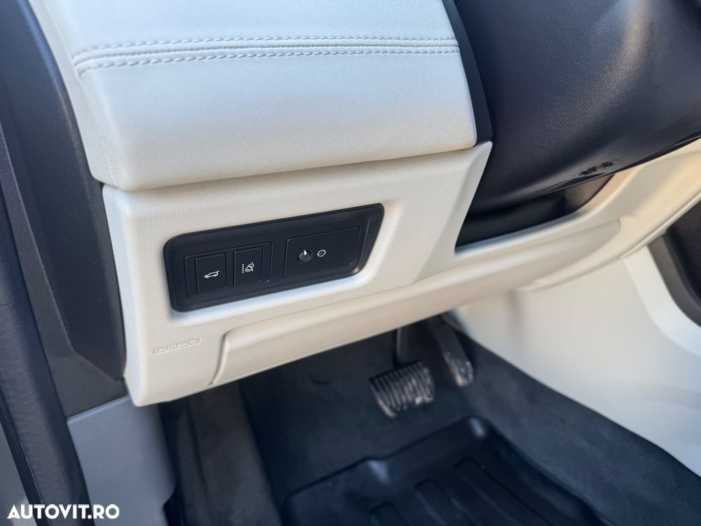 Land Rover Discovery Sport 2.0 l TD4 HSE Luxury Aut. - 23