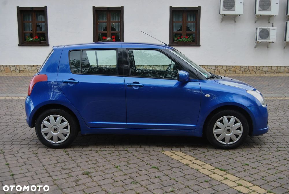 Suzuki Swift 1.3 Club - 15