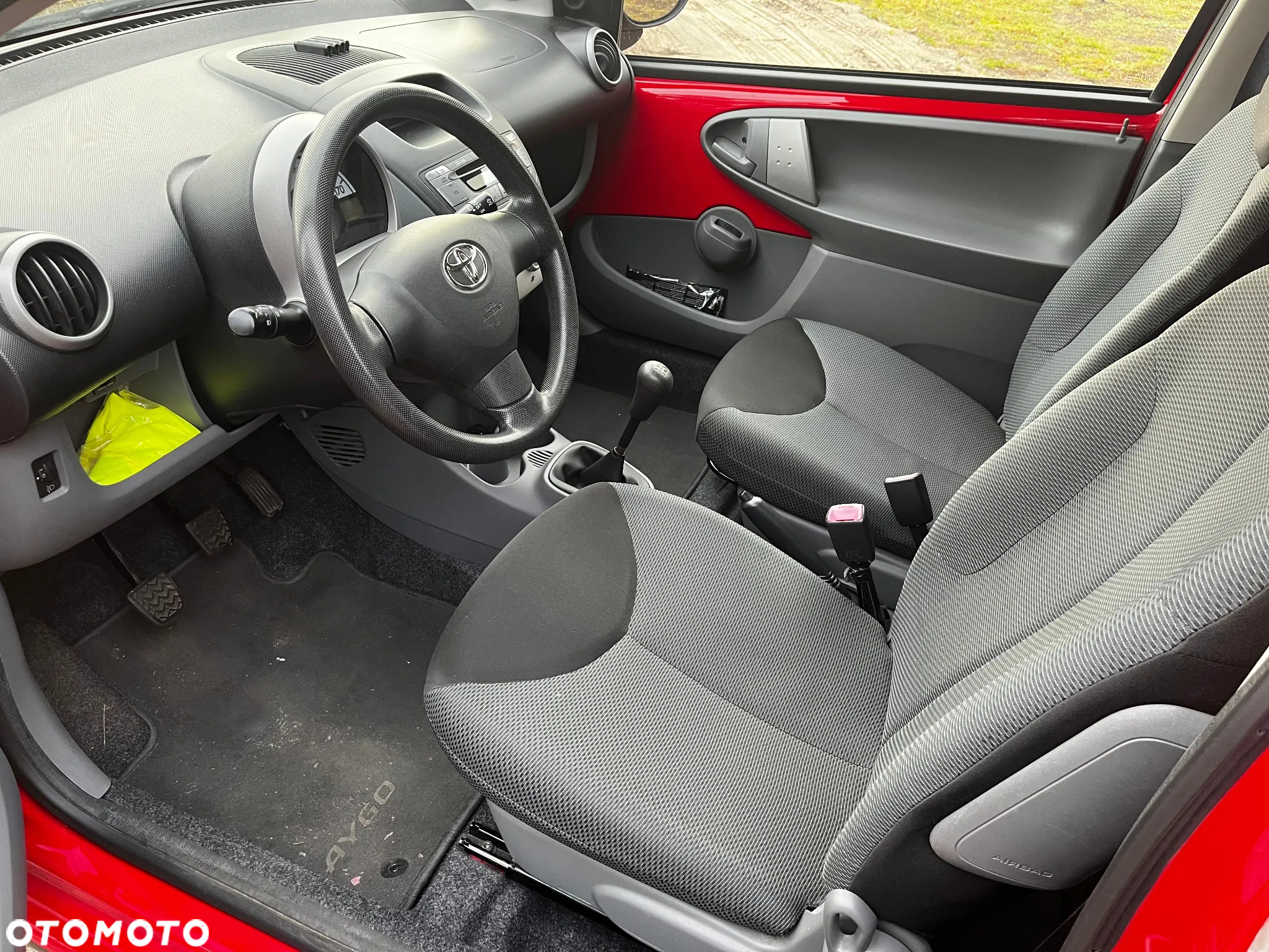 Toyota Aygo City - 4