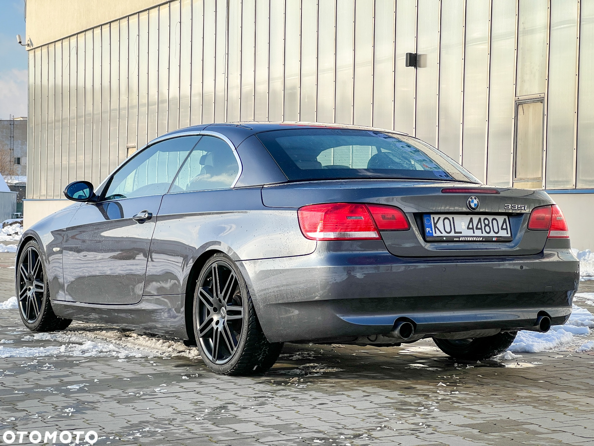 BMW Seria 3 335i Cabrio - 13
