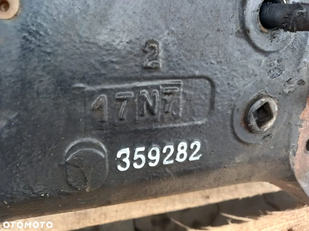 Przedni most 20.26 zwolnica obudowa mechanizm różnicowy piasta siłownik Deutz Fahr Agrotron 150 - 5