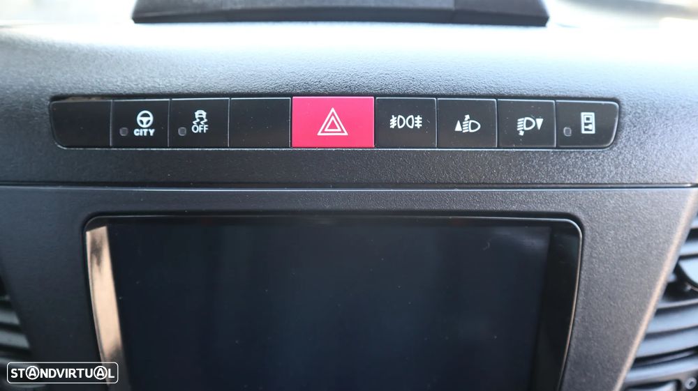 Iveco Daily 3.0 35C16 RD Dupla Basculante - 15