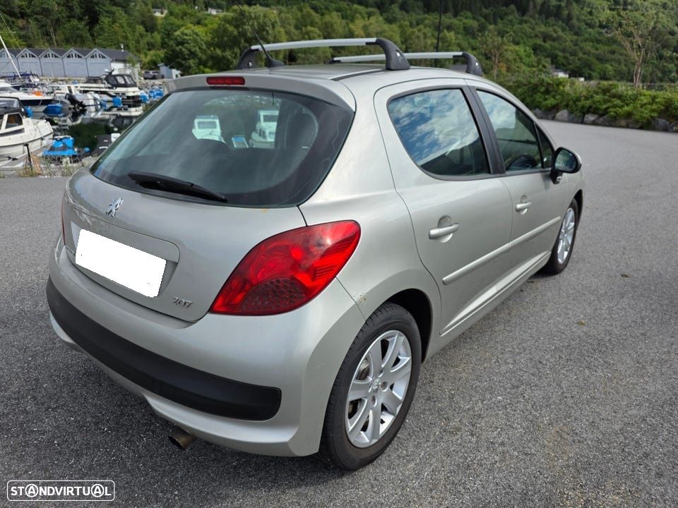 Peugeot 207 1.6 HDi Sport - 2