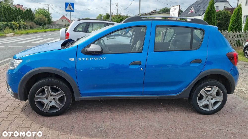Dacia Sandero Stepway Blue dCi 95 Essential - 8