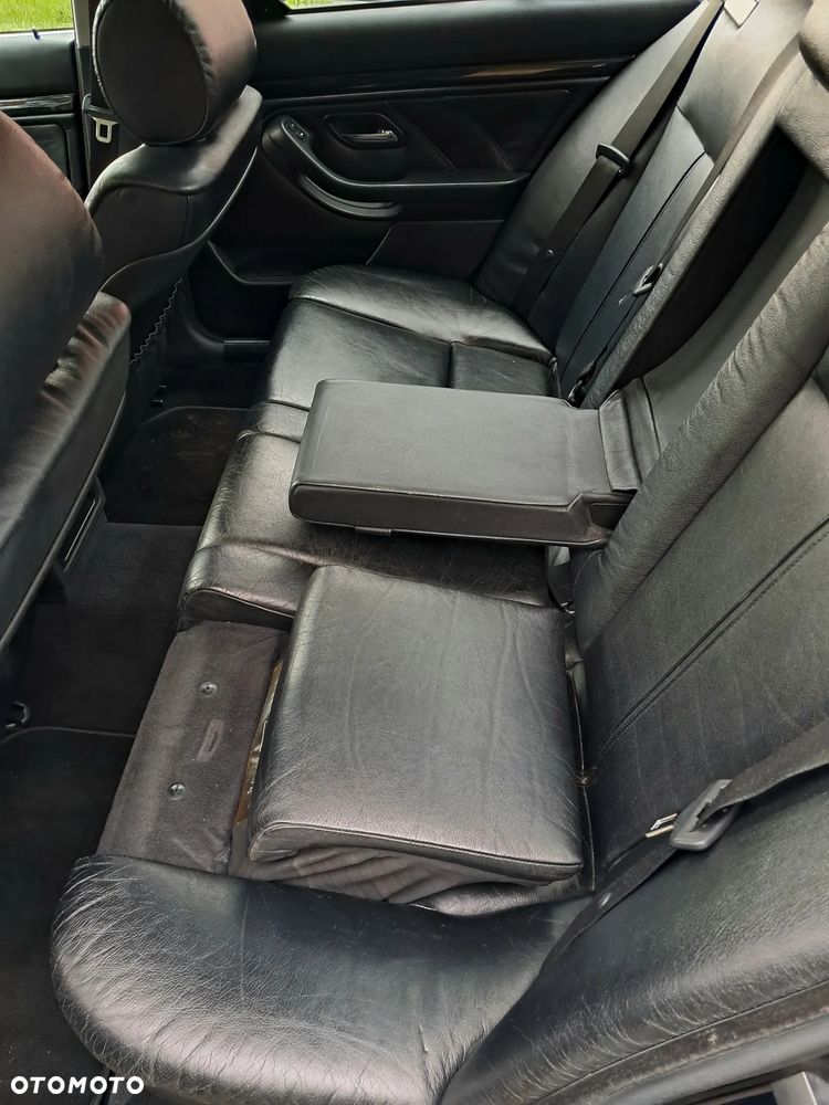 BMW Seria 5 - 13