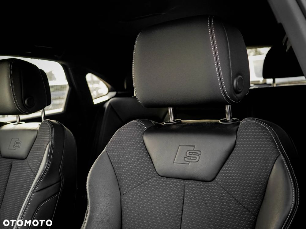 Audi Q3 40 TFSI Quattro S-Line S tronic - 24