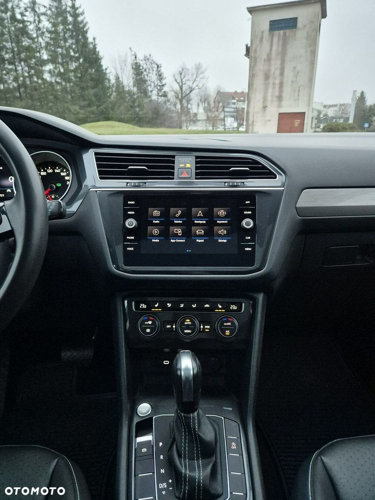 Volkswagen Tiguan Allspace - 13