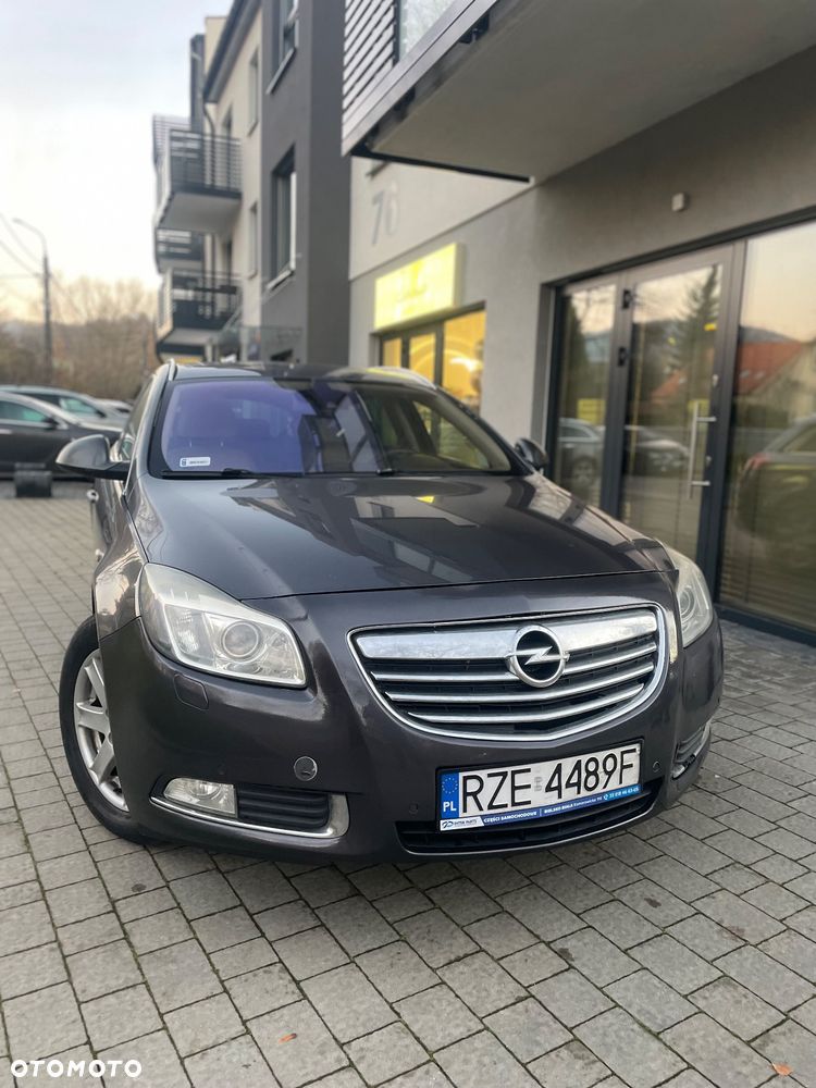 Opel Insignia 2.0 CDTI Design Edition - 1