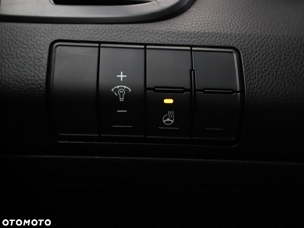 Hyundai i30 1.6 T GDI Turbo - 34