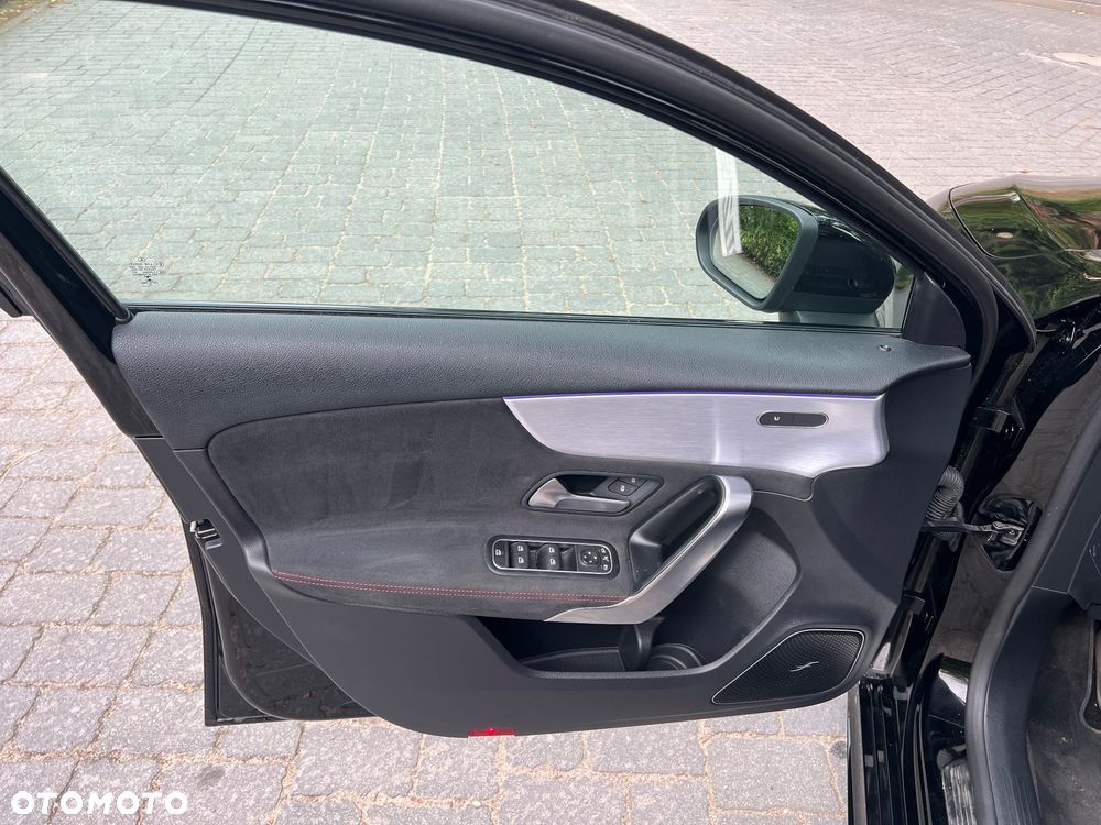 Mercedes-Benz Klasa A 200 AMG Line 7G-DCT - 10