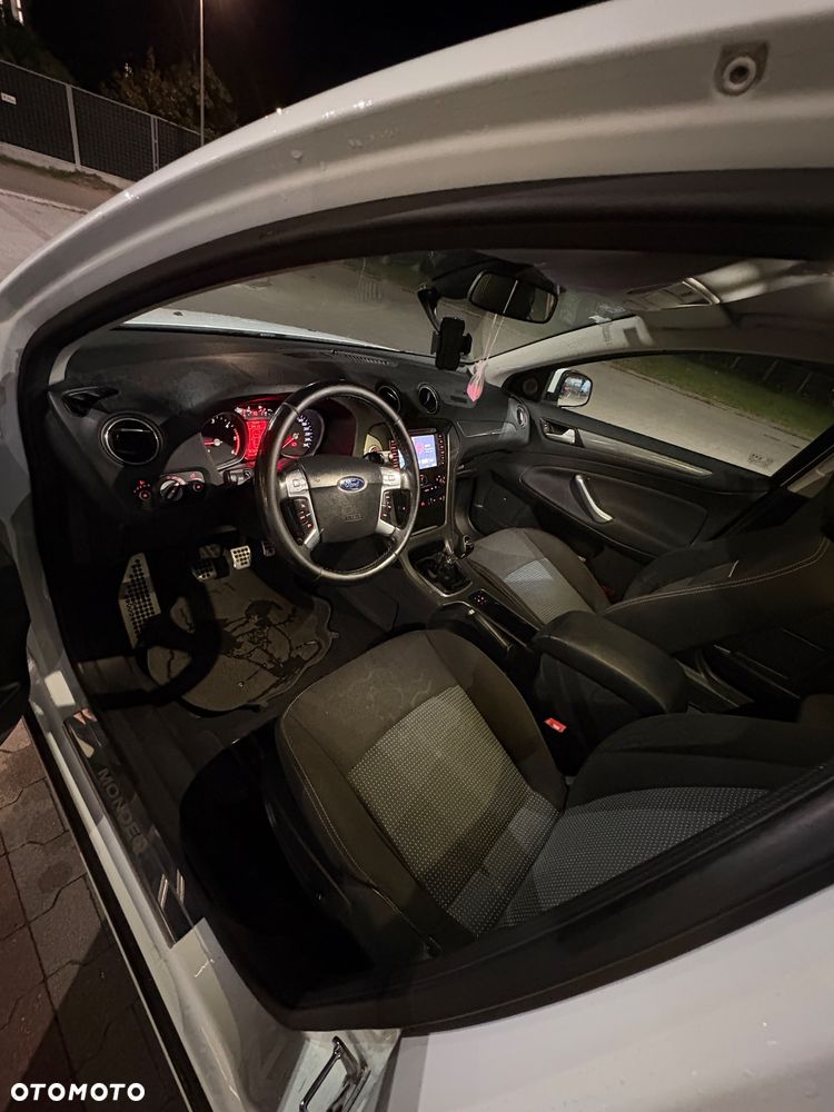 Ford Mondeo 2013 photo 5