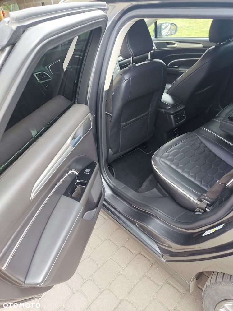 Ford Mondeo Vignale 2.0 TDCi 4WD PowerShift - 28