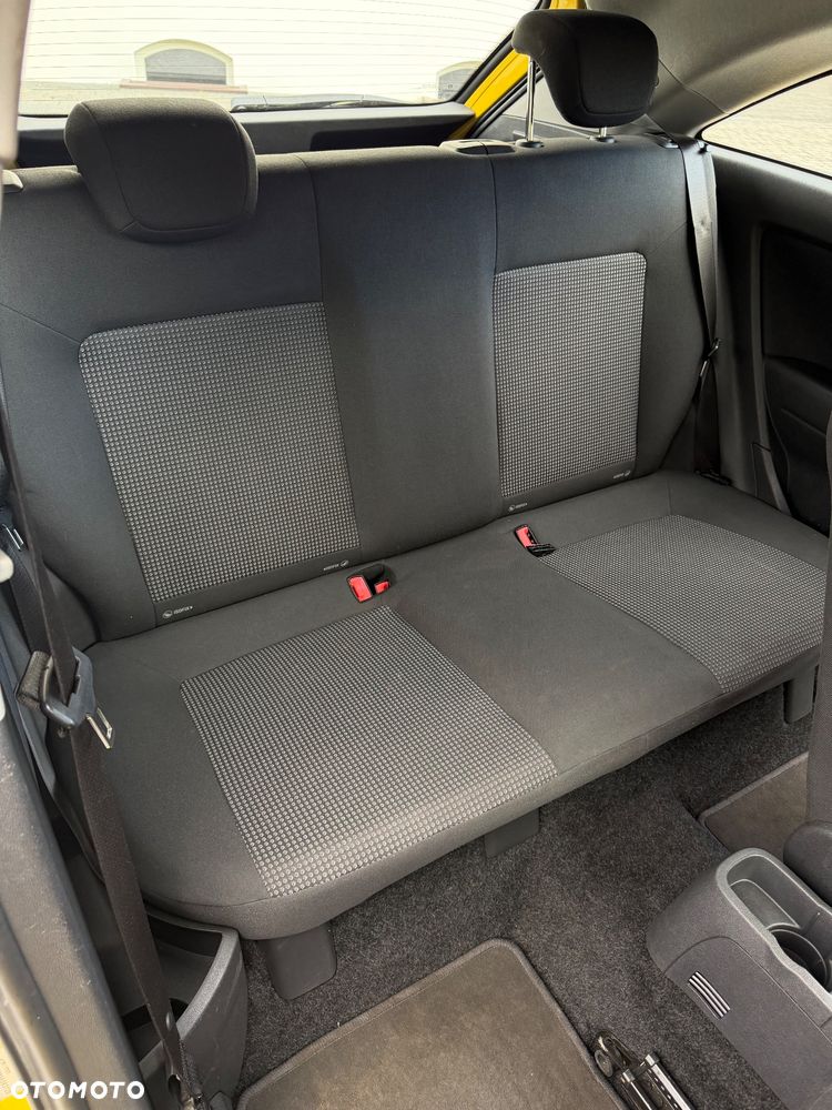 Opel Corsa 1.0 12V Essentia - 20