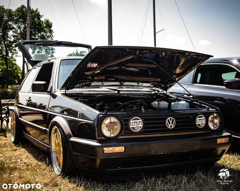 Volkswagen Golf 1.8 GT - 4