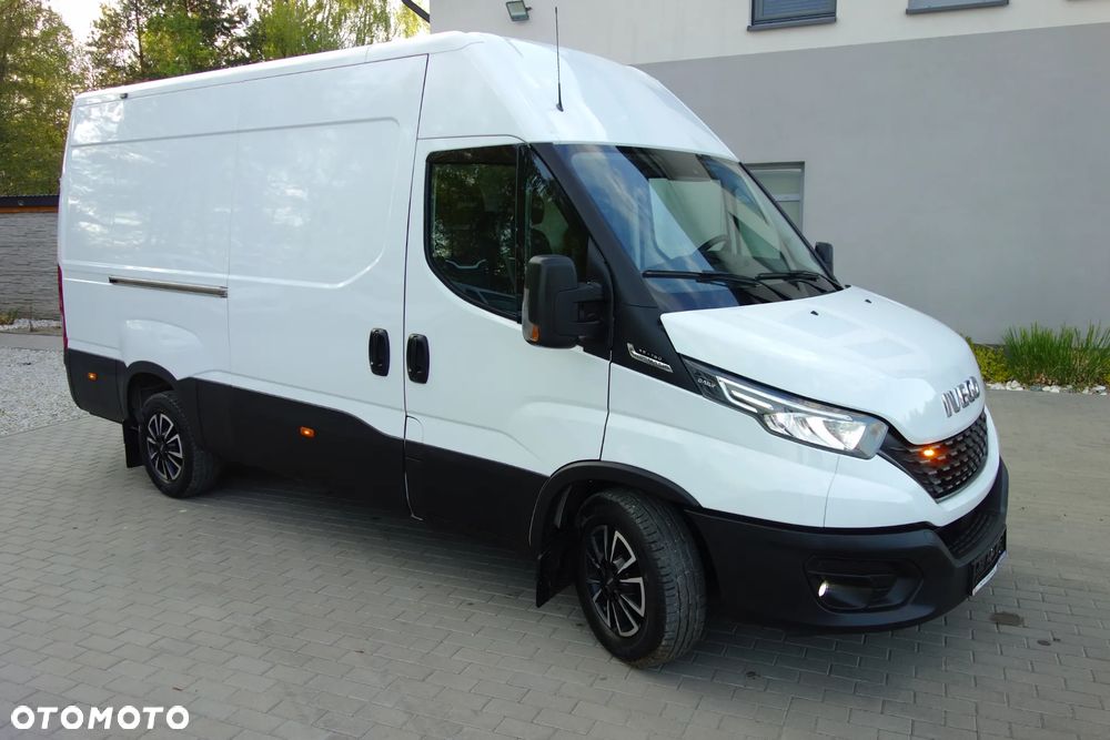 Iveco Daily Automat  35-160 L3H2 full Led Klima Webasto Kamera - 28