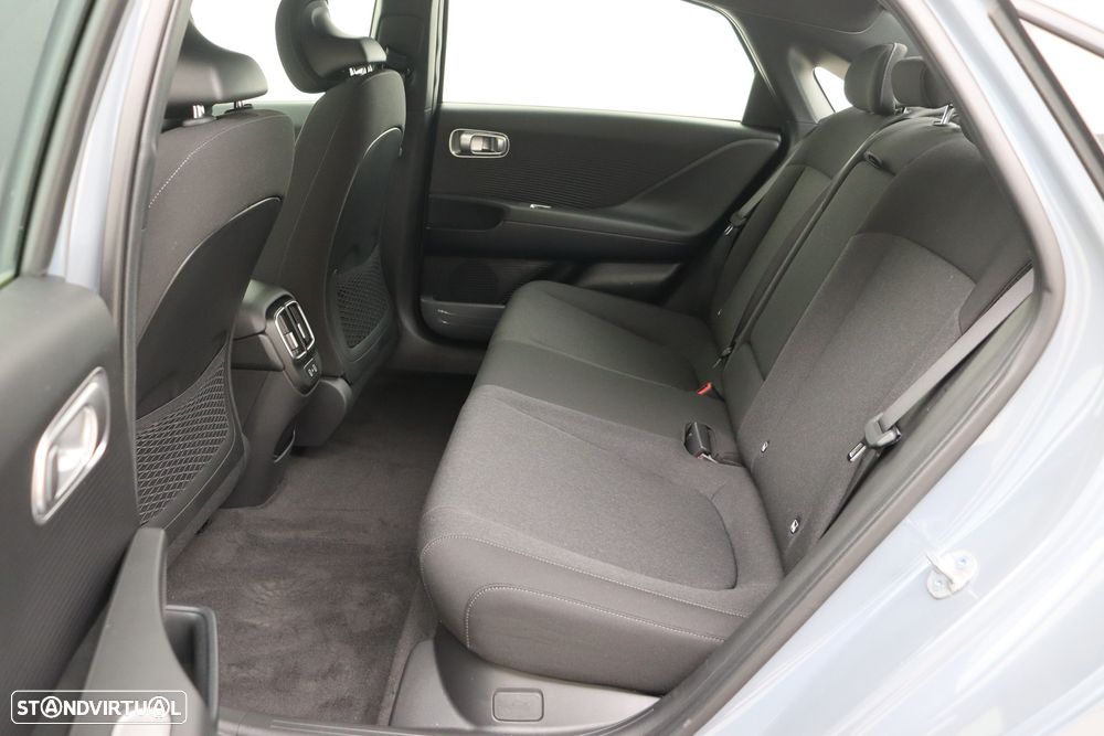 Hyundai Ioniq 6 - 17