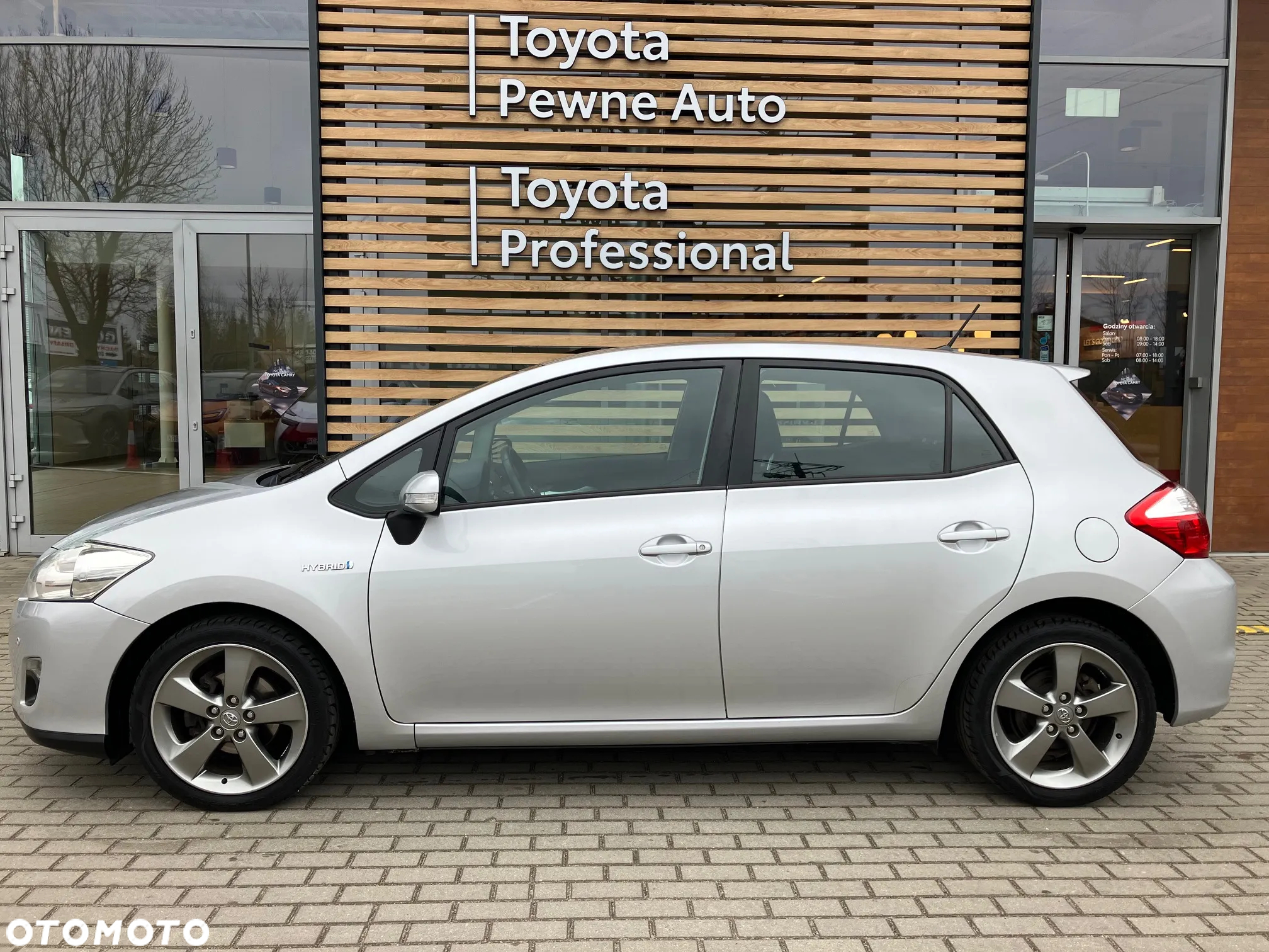 Toyota Auris 1.8 HSD Luna - 3