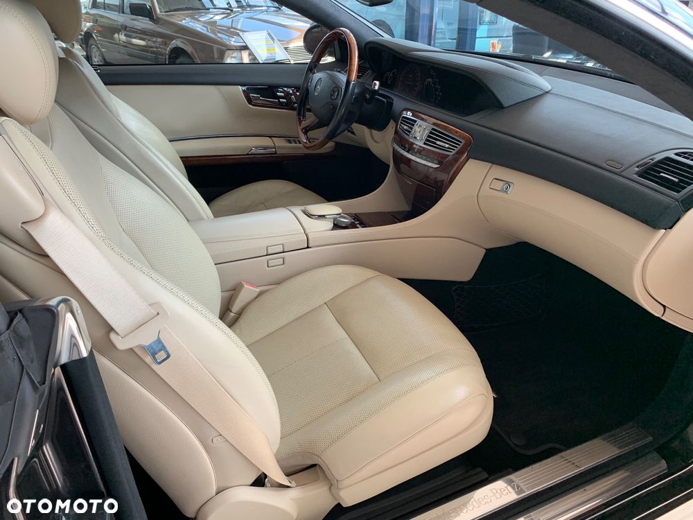 Mercedes-Benz CL - 16