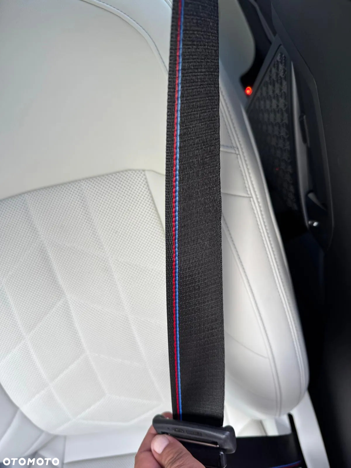 BMW Seria 5 520d xDrive Touring - 9
