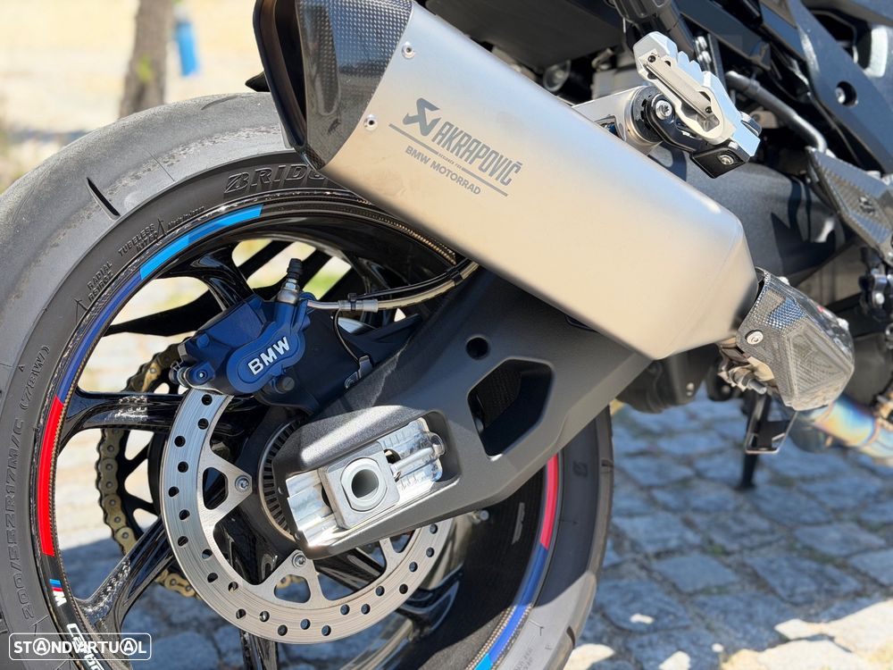 BMW M 1000 XR Pack M Carbono - 10