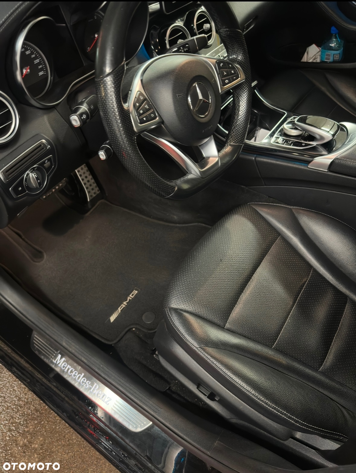 Mercedes-Benz Klasa C 200 4-Matic 9G-TRONIC - 11