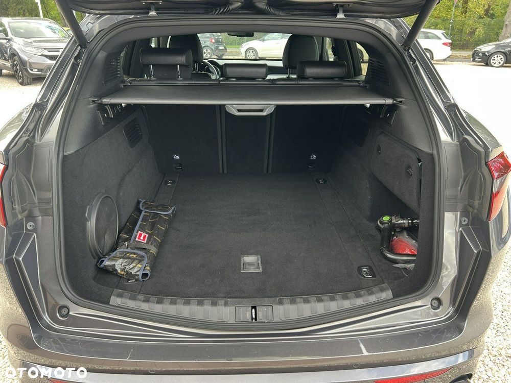 Alfa Romeo Stelvio - 35