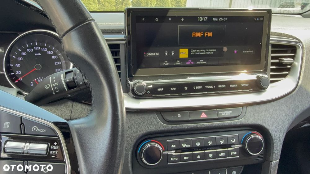 Kia Ceed 1.5 T-GDI Business Line - 24