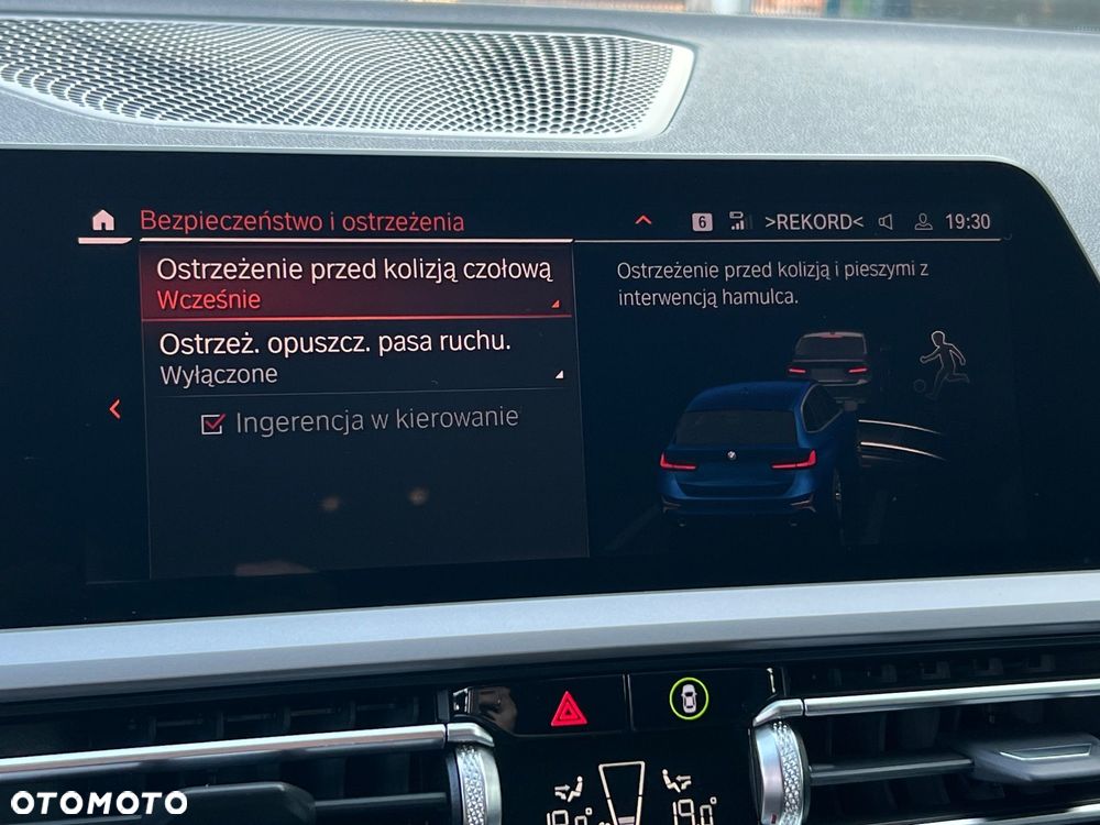 BMW Seria 3 316d MHEV Advantage - 33