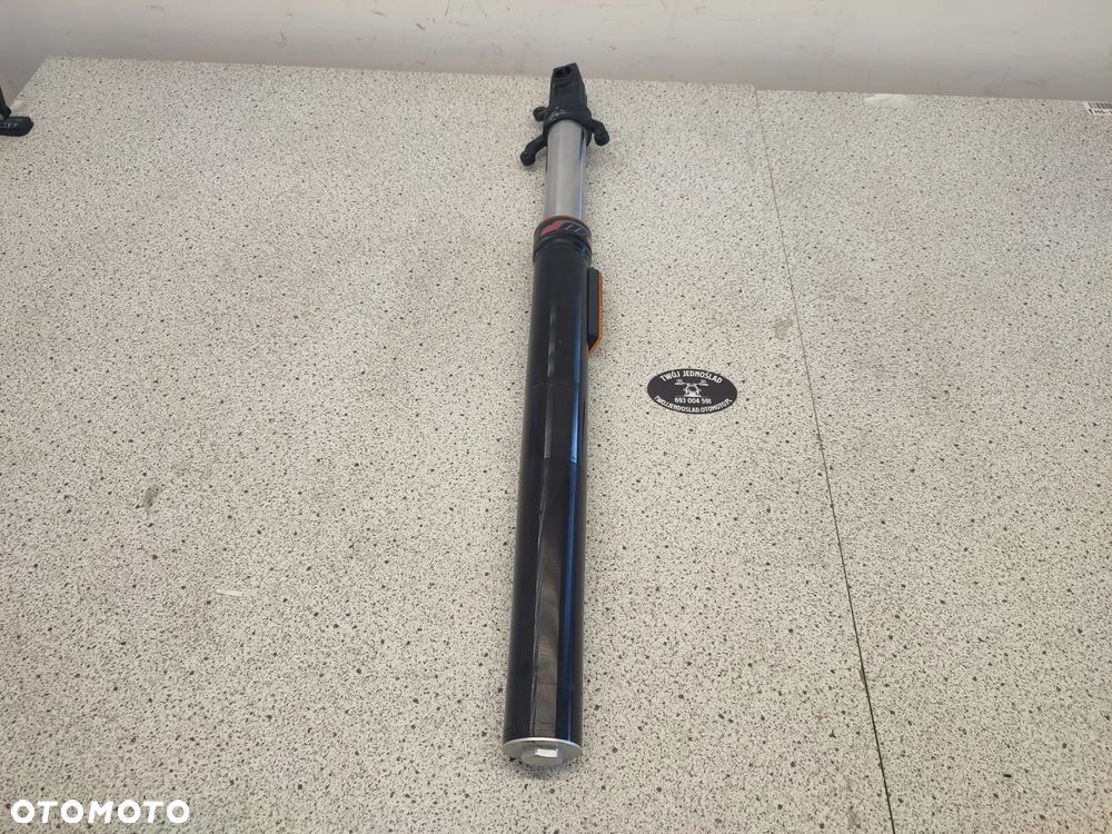 Laga prawa, amortyzator prawy, zawieszenie przód, przednie KTM 125 390 Duke - 1