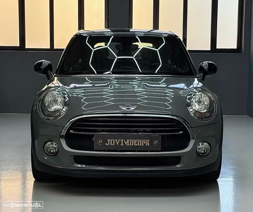 MINI 5 Portas Cooper D - 2
