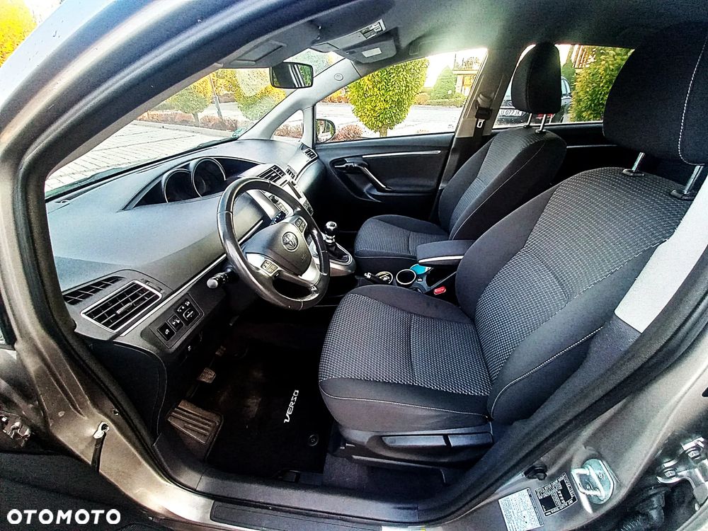 Toyota Verso - 12