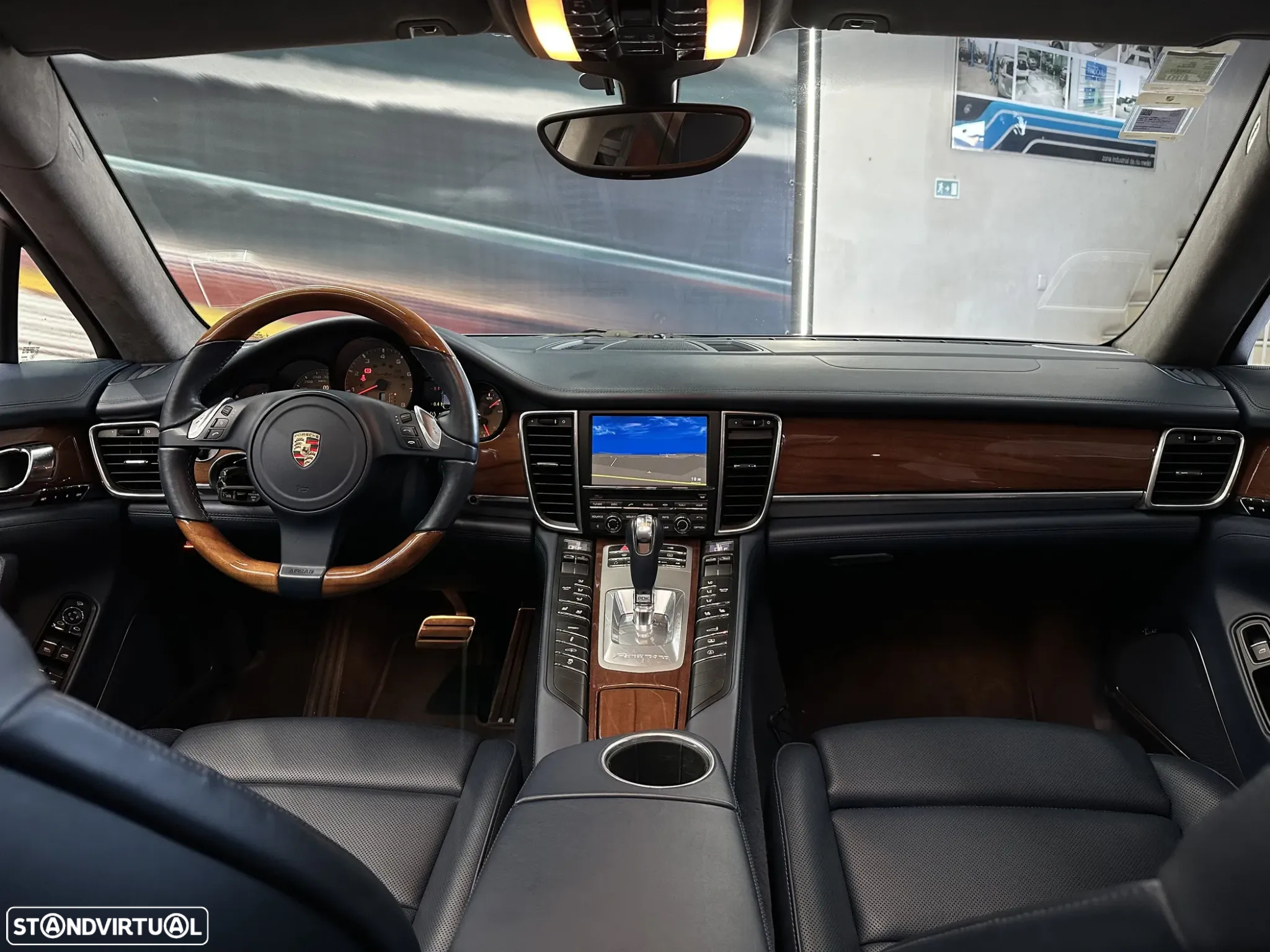 Porsche Panamera Turbo PDK - 27