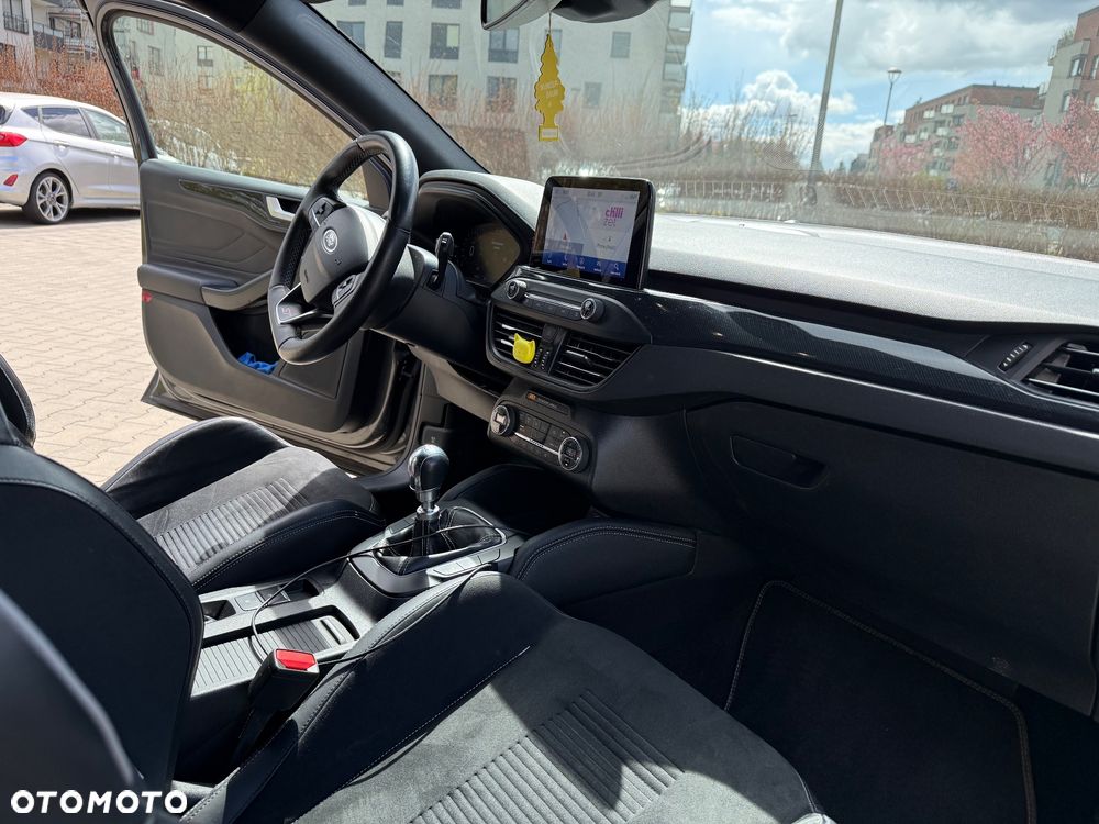 Ford Focus 2.3 EcoBoost ST X - 12