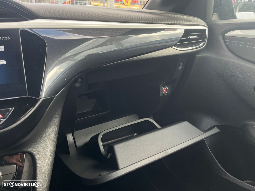 Opel Corsa 1.2 T GS - 16