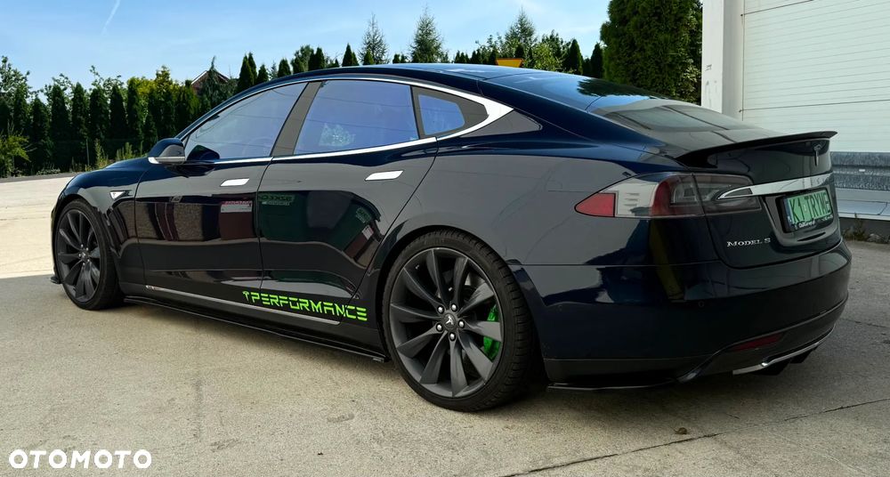 Tesla Model S Performance - 9